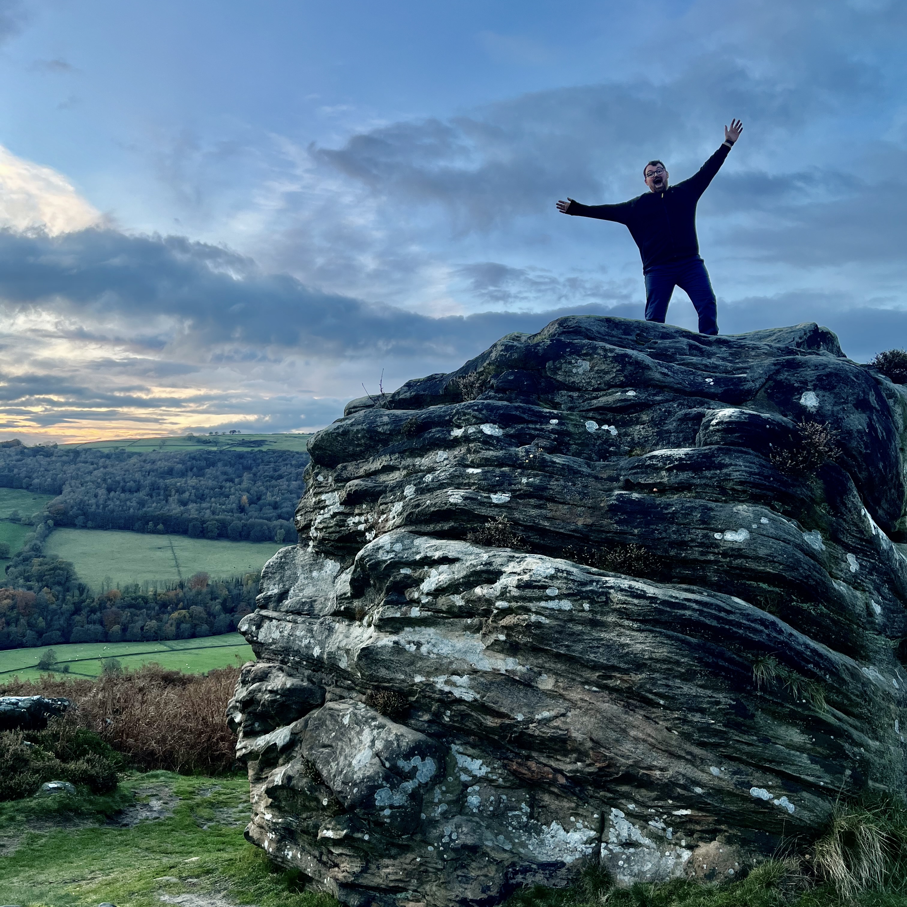 Outdooring Bouldering in the Peak District